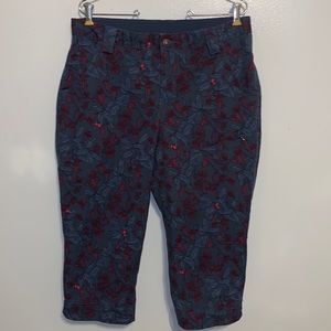 Duluth Adorable Ladybug capri pants